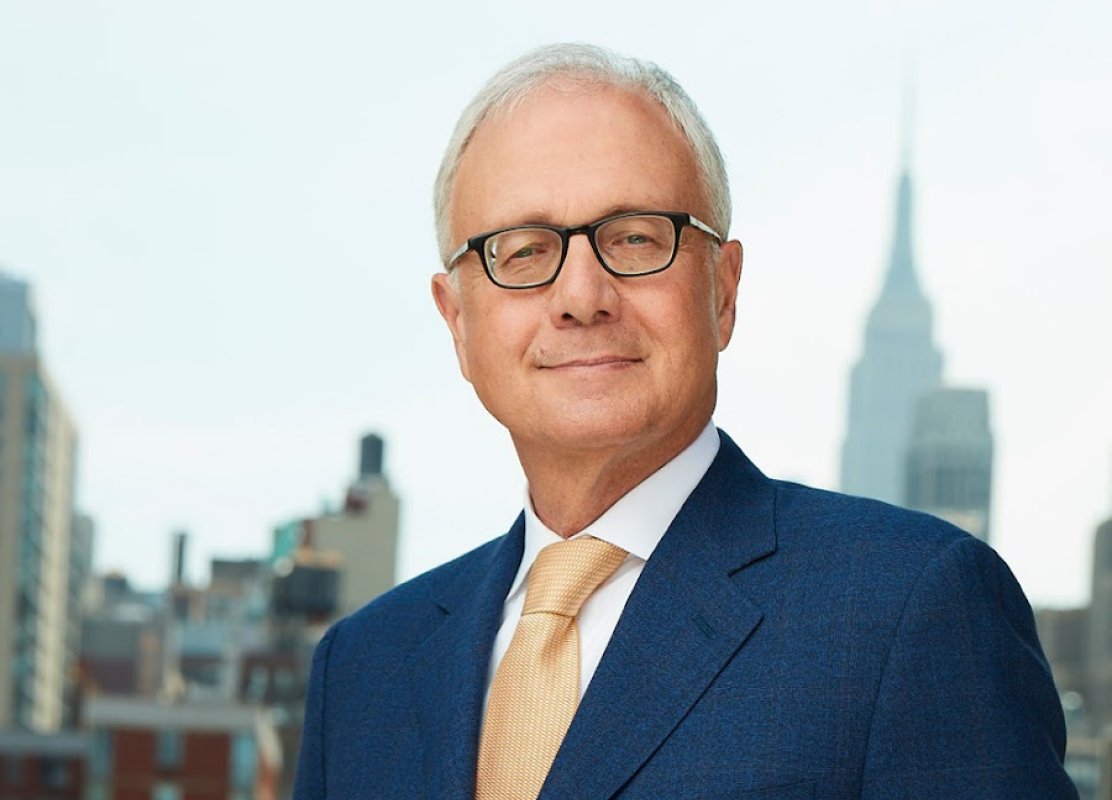 Ed Yardeni: Azioni, Oro, Dollaro e Fed. Tutto quello che devi sapere